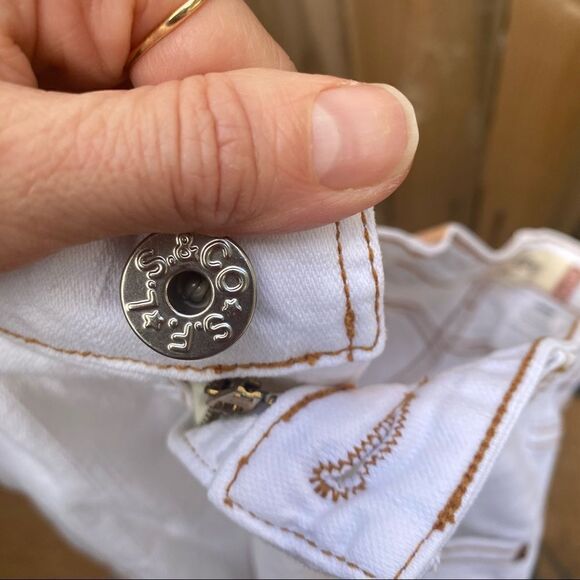 Vintage white tab 518 Levi’s white jeans shorts size 7 Y2K - Picture 3 of 10